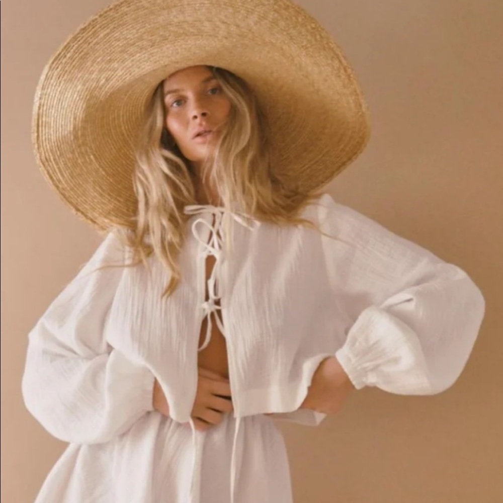 NWT Boheme The Tip Top in white gauze